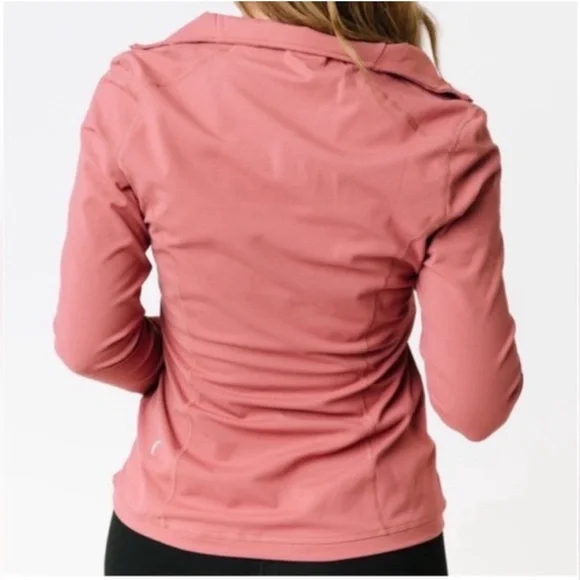 Zyia Active Top - Picture 11 of 14